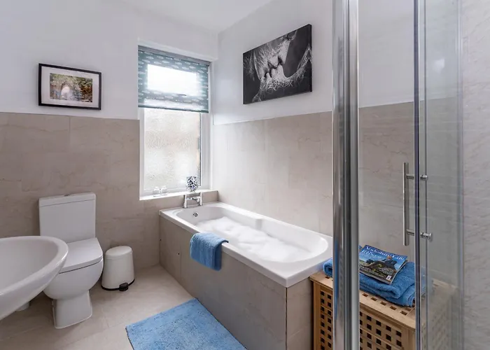 Aire Vue - * Skipton